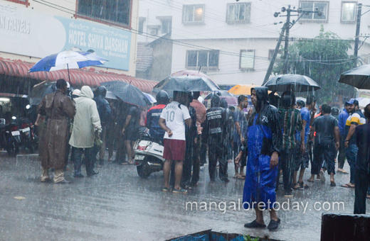 boats used to ferry stranded school children in Mangalore